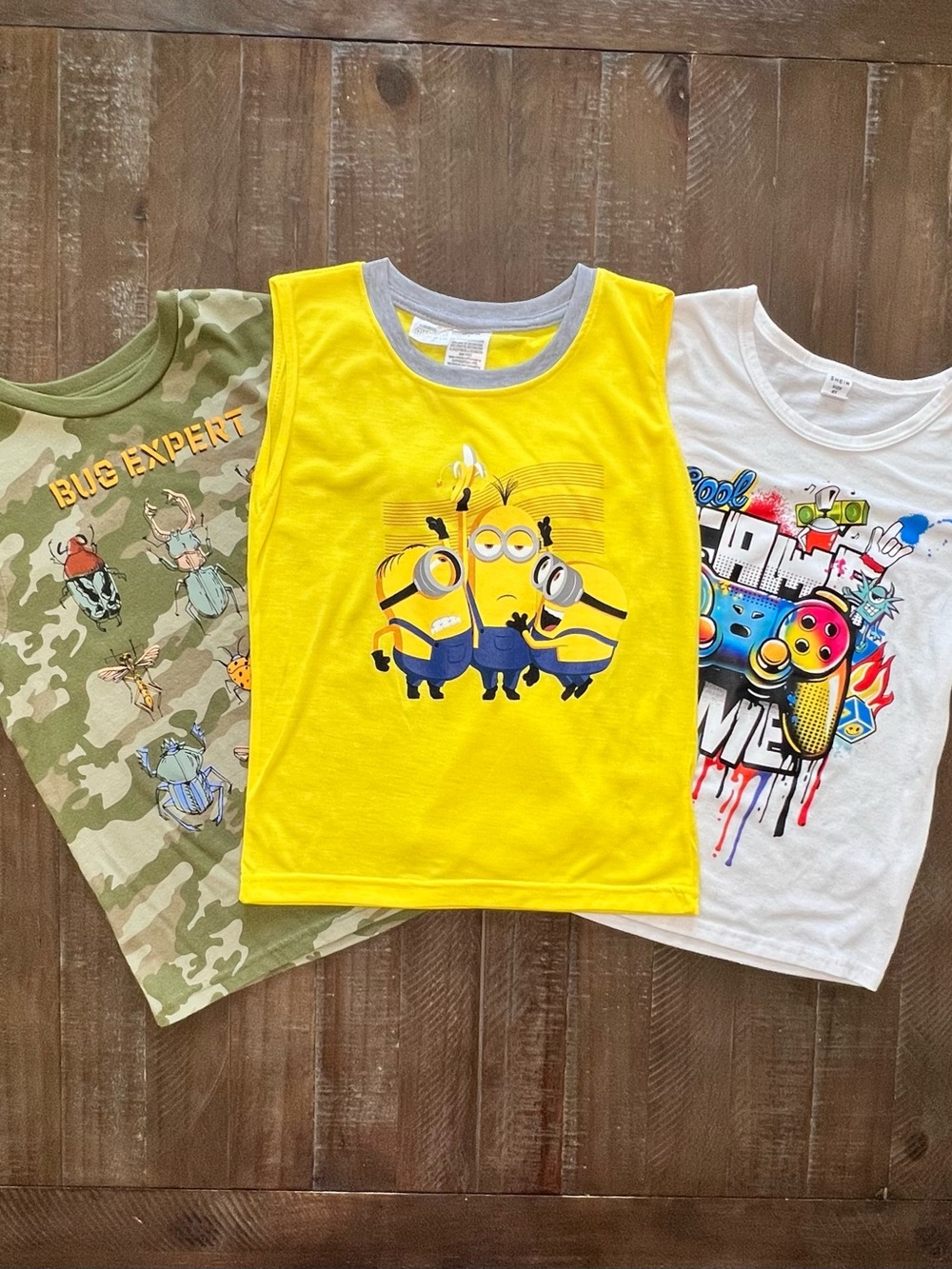 Boys Graphic T-Shirt Lot Size 7 & 8 • 3pc Camo Bug Expert Minions Gamer Shirts